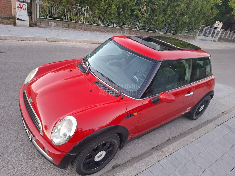 MINI One 