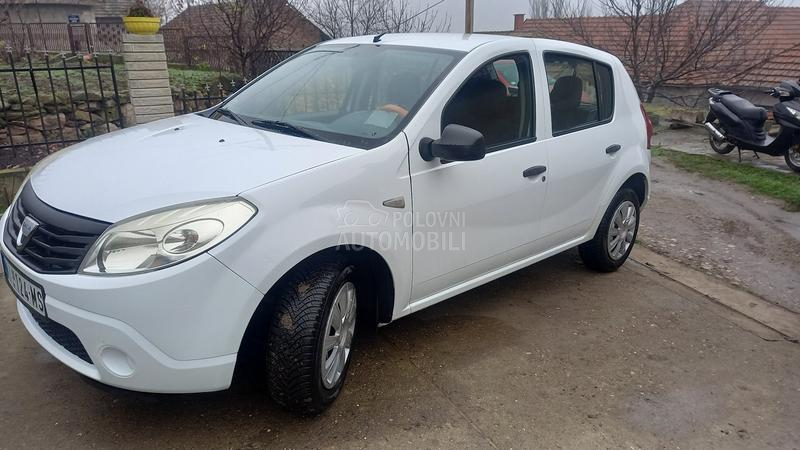 Dacia Sandero 