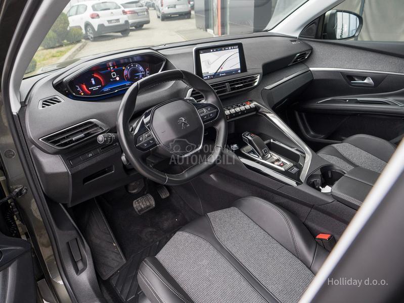 Peugeot 3008 1.2PureTech Allure