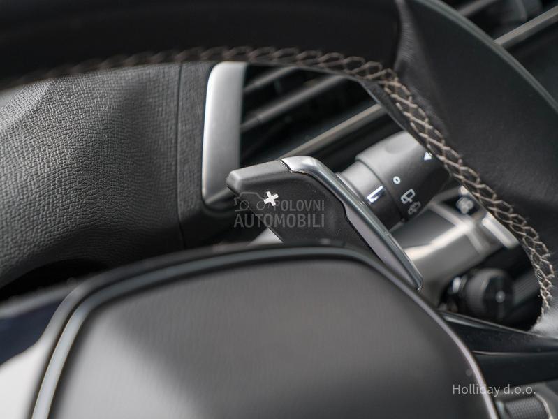 Peugeot 3008 1.2PureTech Allure