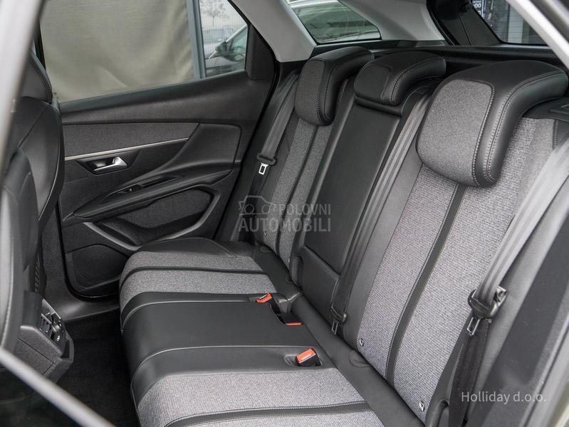 Peugeot 3008 1.2PureTech Allure