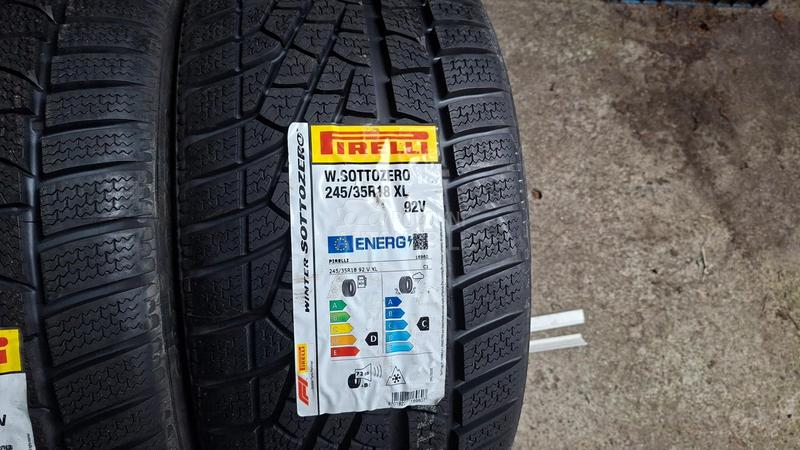 Pirelli 245/35 R18 Zimska