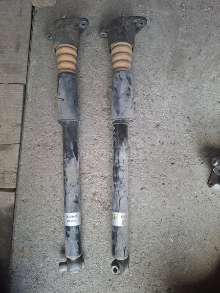 zadnji amortizeri karavan