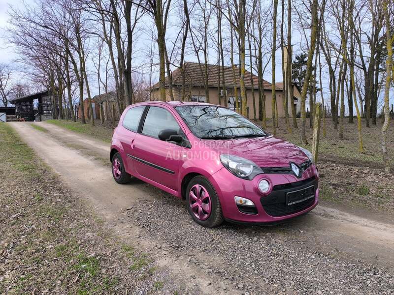 Renault Twingo 1,2d.v.a.k.o.m.a.d.a