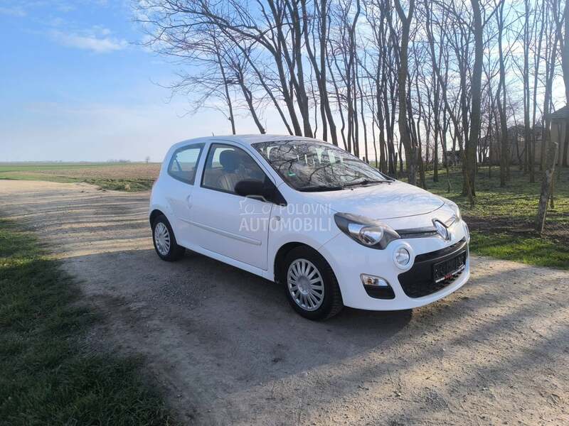 Renault Twingo 1,2d.v.a.k.o.m.a.d.a