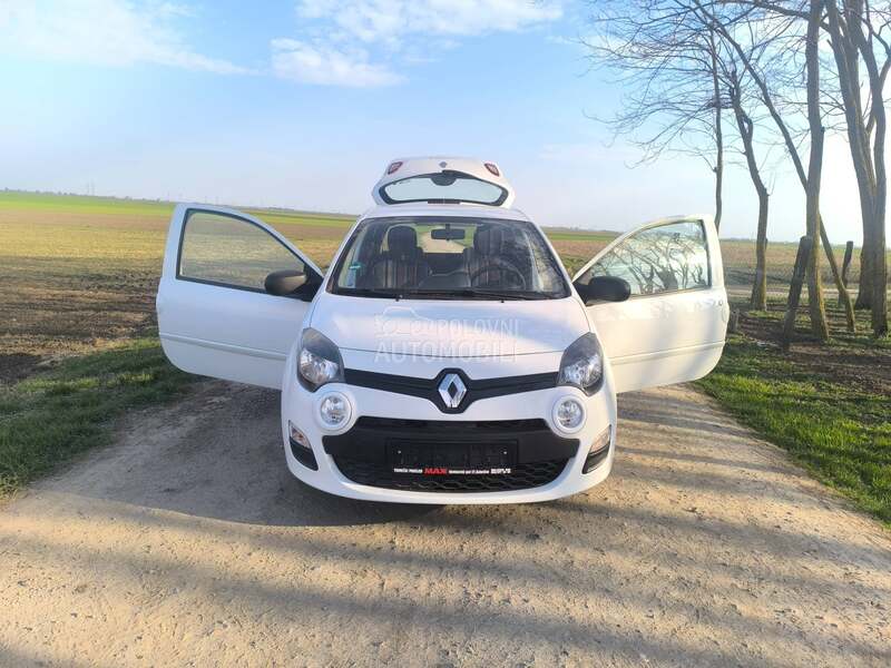 Renault Twingo 1,2d.v.a.k.o.m.a.d.a