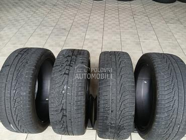 Hankook 235/45 R19 Zimska