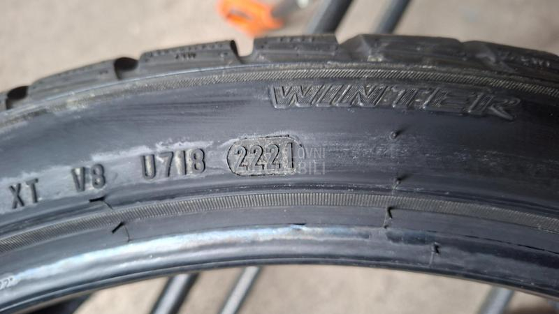 Pirelli 245/35 R21 Zimska