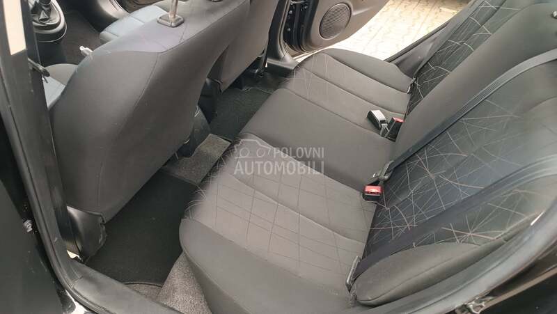 Mazda 2 1.3 MZR CE