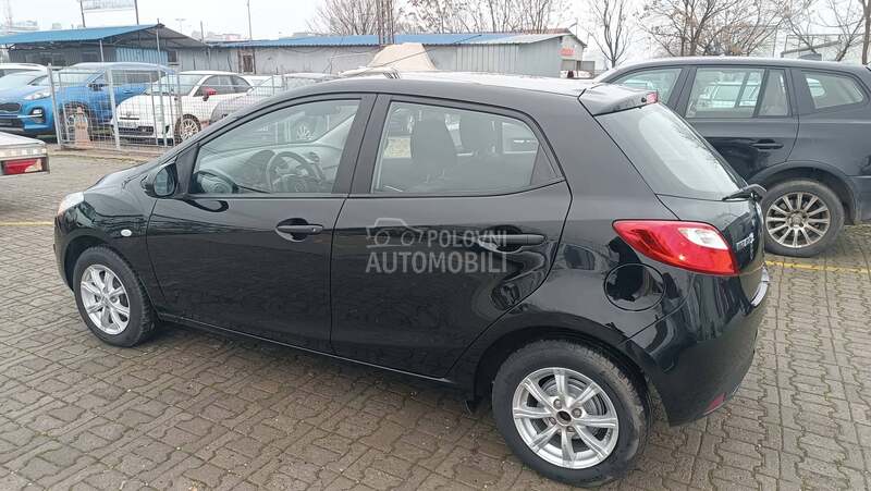 Mazda 2 1.3 MZR CE