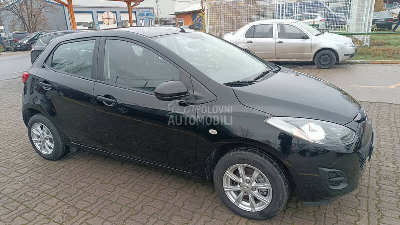 Mazda 2 1.3 MZR CE