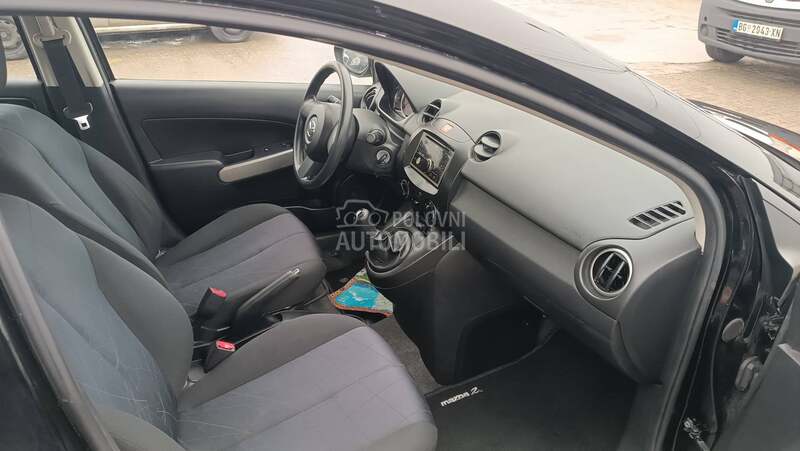 Mazda 2 1.3 MZR CE
