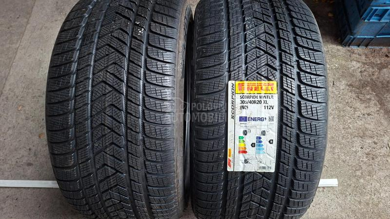 Pirelli 305/40 R20 Zimska