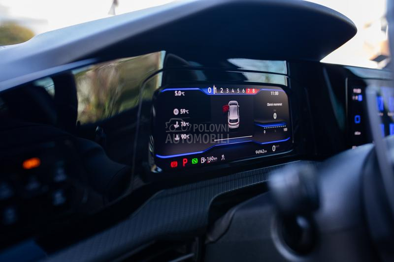 Volkswagen Golf 8 R    430hp