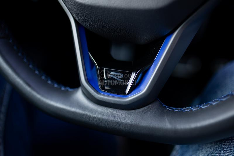 Volkswagen Golf 8 R    430hp