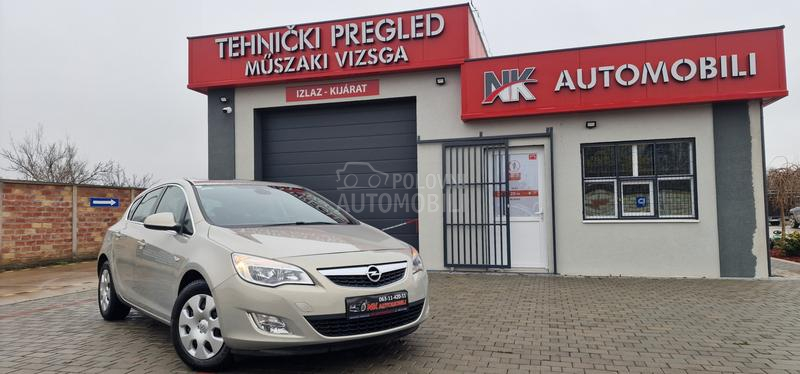 Opel Astra J 1.7 CDTI NOOVO