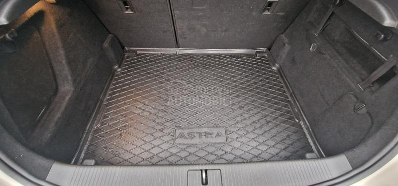 Opel Astra J 1.7 CDTI NOOVO