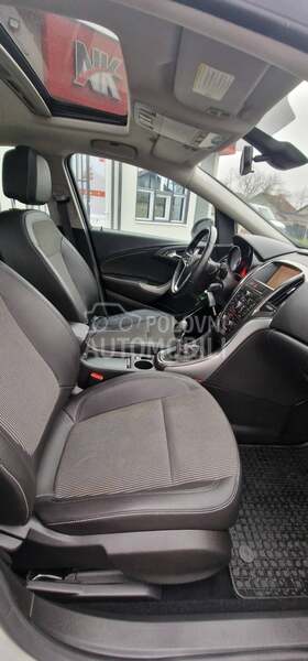 Opel Astra J 1.7 CDTI NOOVO