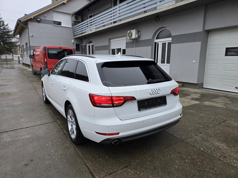 Audi A4 2.0TDI//VIRTUAL/AUT/