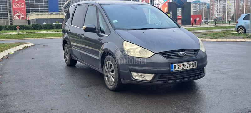 Ford Galaxy autmatik 7 sed