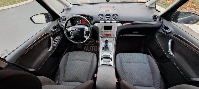 Ford Galaxy autmatik 7 sed