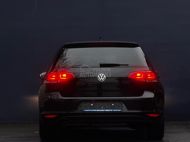 Volkswagen Golf 7 1.6 TDI HIGHLINE DSG