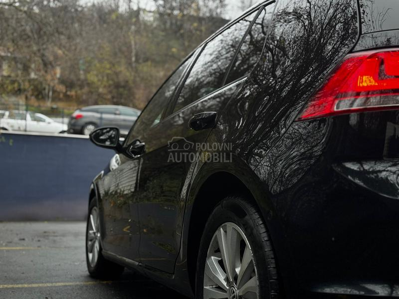 Volkswagen Golf 7 1.6 TDI HIGHLINE DSG