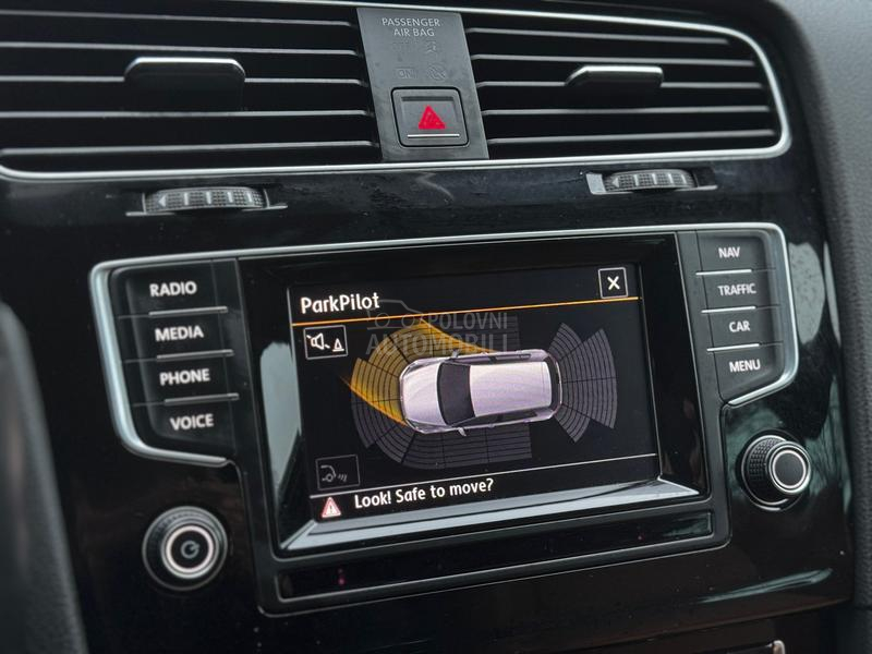 Volkswagen Golf 7 1.6 TDI HIGHLINE DSG