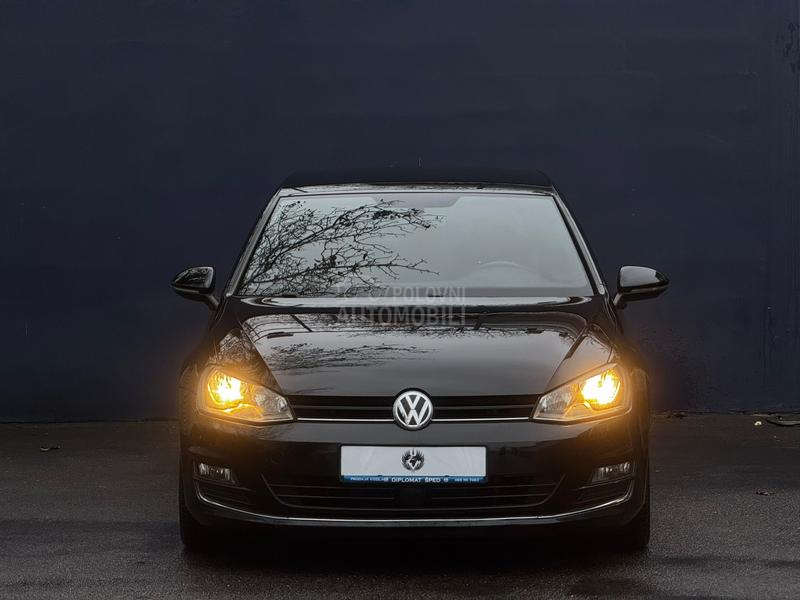 Volkswagen Golf 7 1.6 TDI HIGHLINE DSG