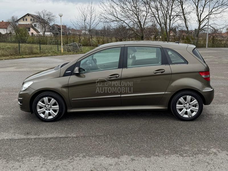 Mercedes Benz B 180 1.7 b/Ch/