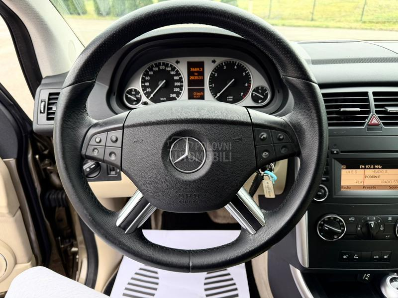 Mercedes Benz B 180 1.7 b/Ch/
