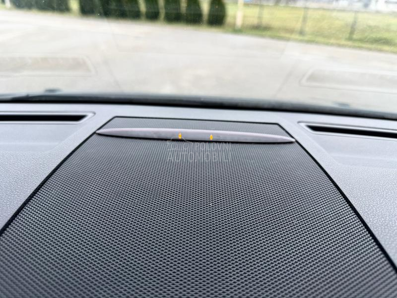 Mercedes Benz B 180 1.7 b/Ch/