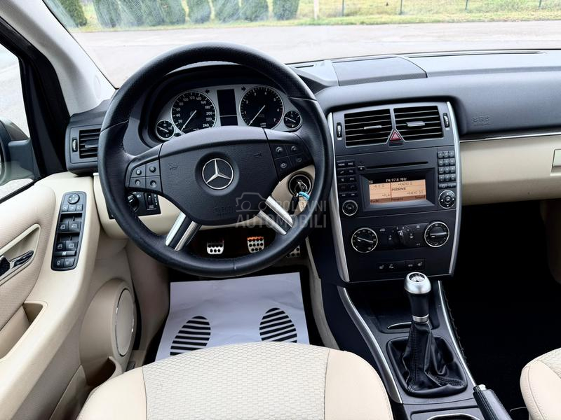 Mercedes Benz B 180 1.7 b/Ch/