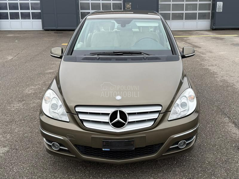 Mercedes Benz B 180 1.7 b/Ch/