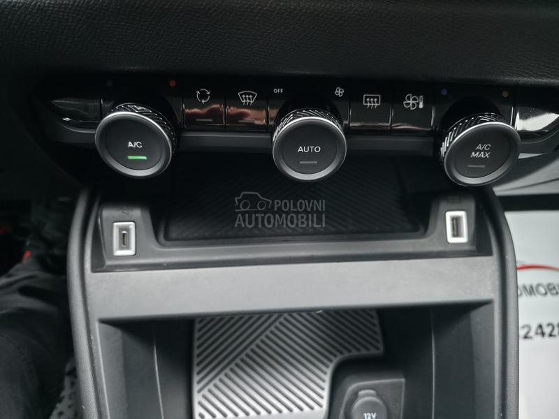 Citroen C4 1.5 HDI N.A.V.I