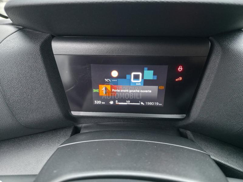 Citroen C4 1.5 HDI N.A.V.I