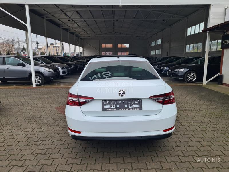Škoda Superb 2.0 TDI 4X4 DSG L/K