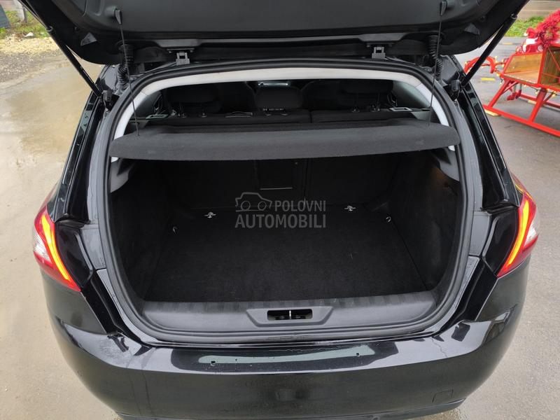 Peugeot 308 1.6 e hdi N A V I