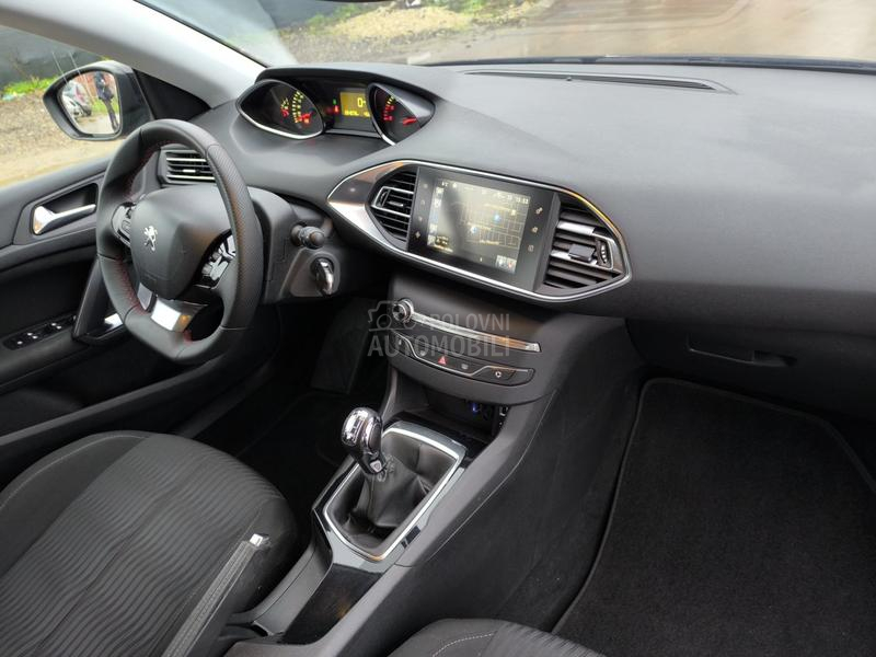 Peugeot 308 1.6 e hdi N A V I
