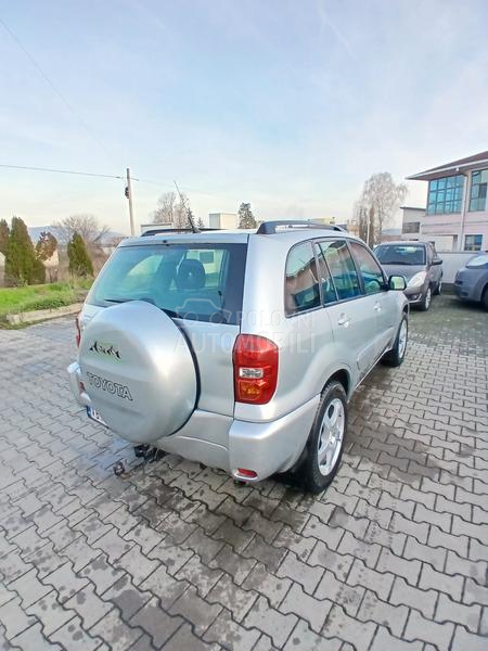 Toyota RAV 4 