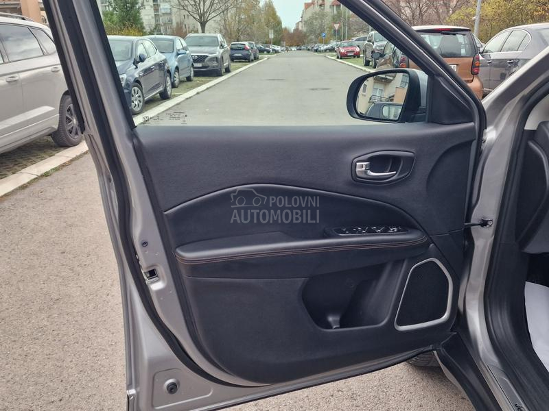 Jeep Compass 2.0MJET/4WD