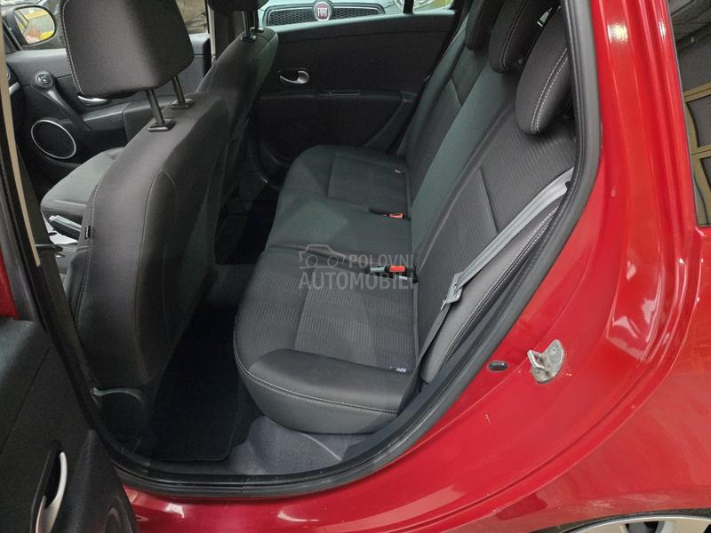 Renault Clio 1.2Tce/NAV/SERV