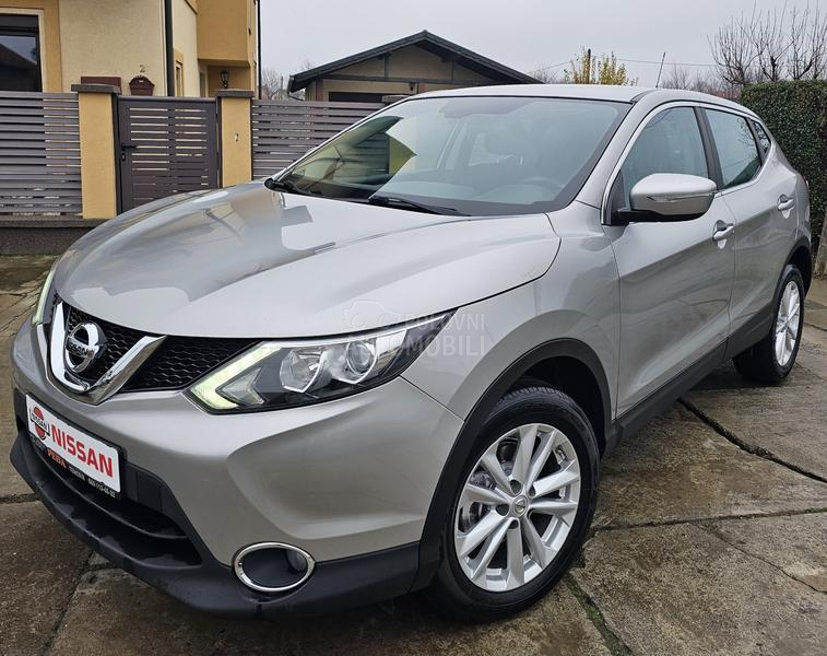 Nissan Qashqai //TOOP STANjE