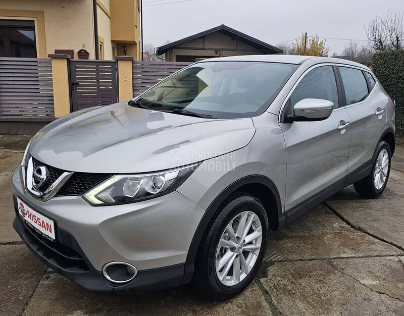 Nissan Qashqai //TOOP STANjE