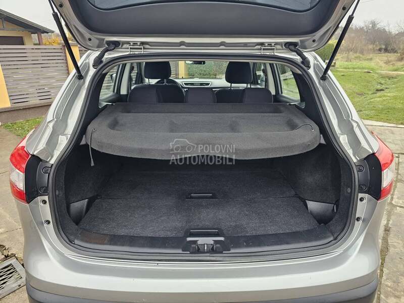 Nissan Qashqai //TOOP STANjE