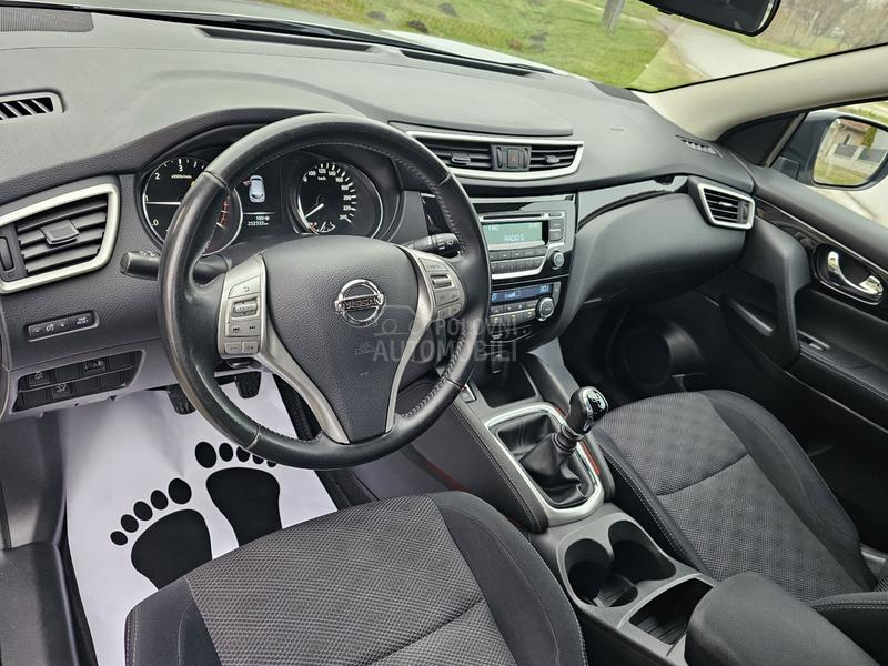 Nissan Qashqai //TOOP STANjE