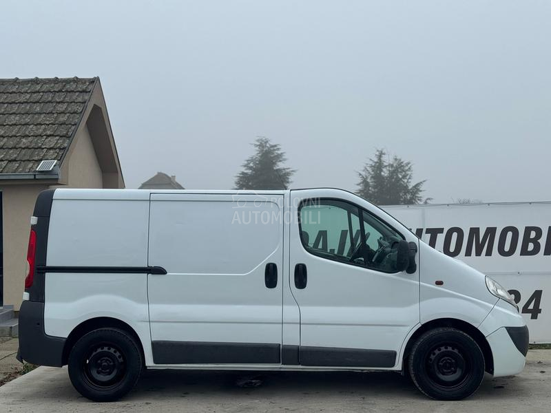 Opel Vivaro 