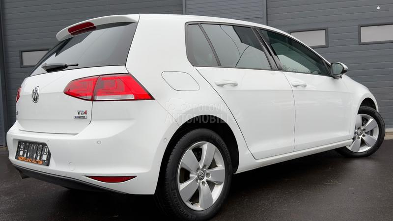 Volkswagen Golf 7 1.6TDI HIGHLINE