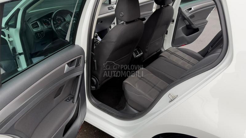 Volkswagen Golf 7 1.6TDI HIGHLINE