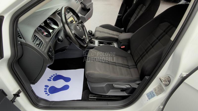 Volkswagen Golf 7 1.6TDI HIGHLINE